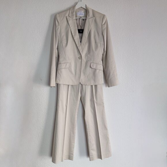 NWT Calvin Klein Suit Womens 4 Beige Blazer Pants Set 2PC Career Classic Minimal - Picture 1 of 16